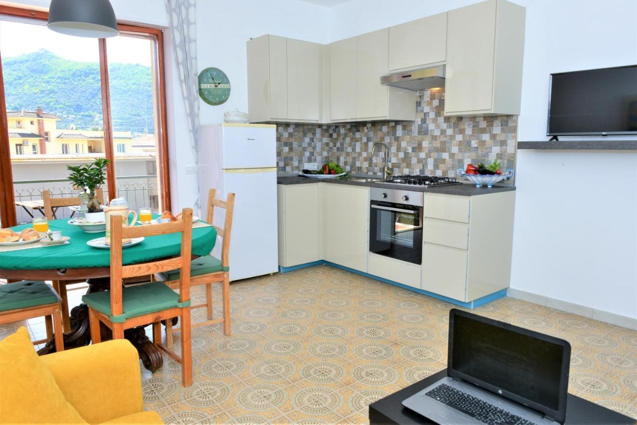 Estate4Home - Sofia Flora Piano di Sorrento Eksteriør billede