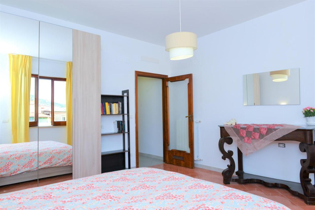 Estate4Home - Sofia Flora Piano di Sorrento Eksteriør billede