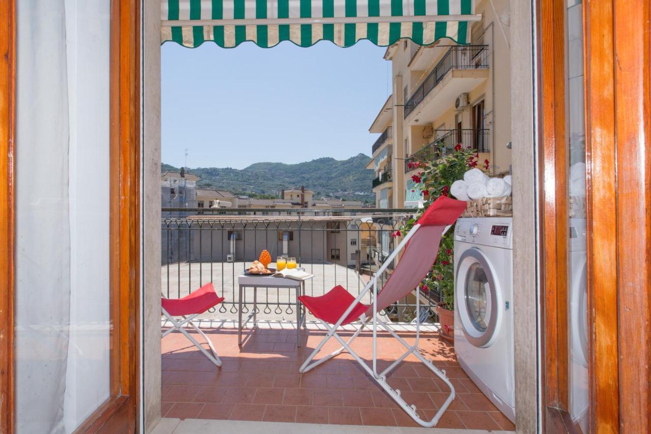 Estate4Home - Sofia Flora Piano di Sorrento Eksteriør billede